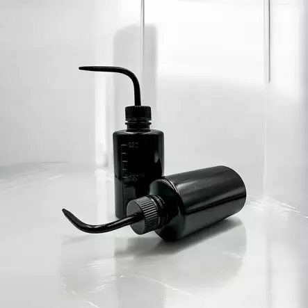 MoodLash Huuhtelupullo 250ml Musta - Ripsipidennykset - 18500155 - 1